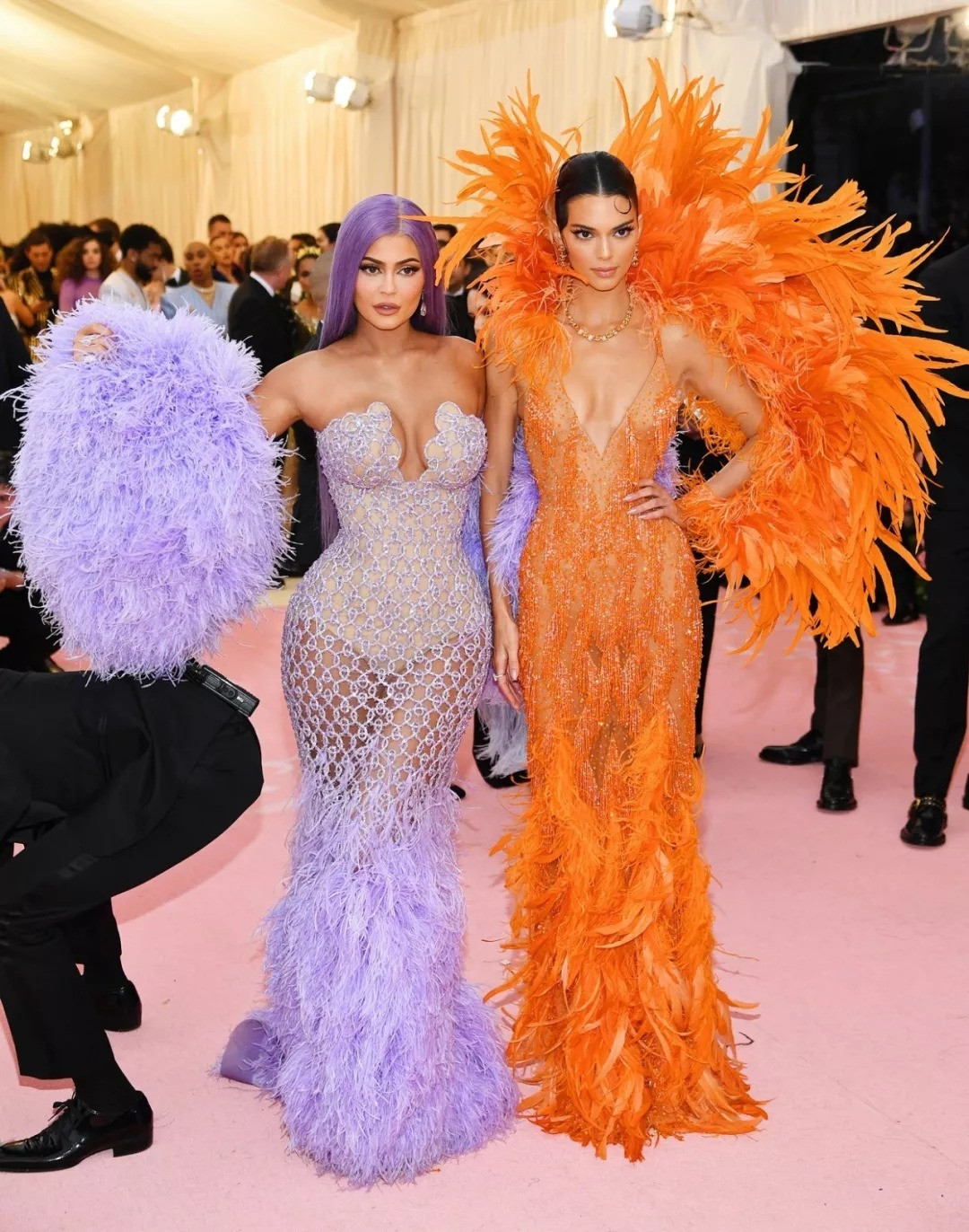时尚万圣节:2019 MET GALA 开幕,一起来看时尚名流的变装表演~