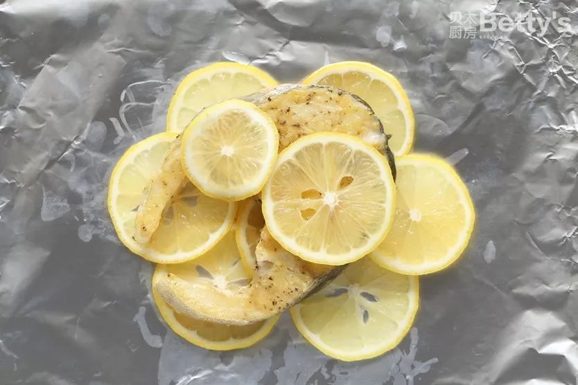 用柠檬做的这几道菜，更甜、更香、更诱人！