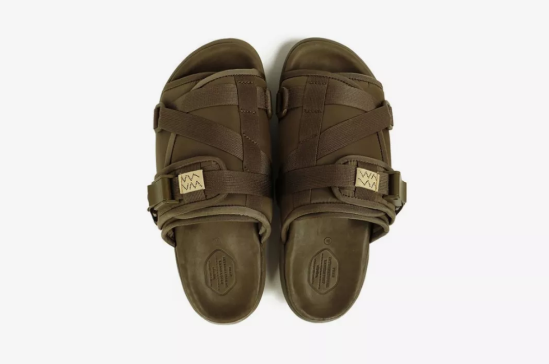 精选时尚资讯： Carhartt WIP携手PASS~PORT打造2019SS别注系列；visvim OG Dad Sandal回归军事风格 