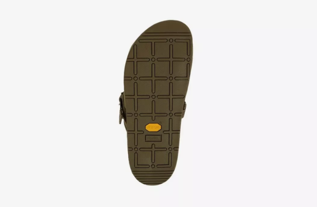 精选时尚资讯： Carhartt WIP携手PASS~PORT打造2019SS别注系列；visvim OG Dad Sandal回归军事风格 
