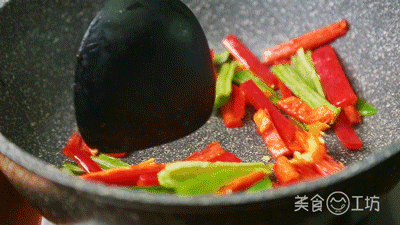3分钟就上桌，比豆腐嫩滑，比鸡肉多汁！