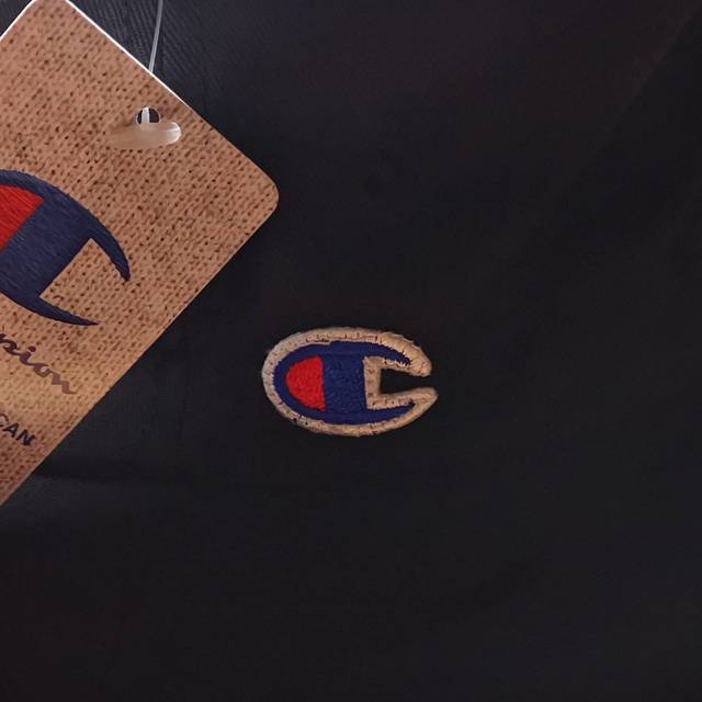 日版做工相对好？Champion渔夫帽、基础t恤开箱晒物