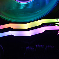 电脑硬件评测 篇六：便宜的RGB灯条值得买？十铨DELTA RGB灯条DDR4 3000 8G×2套条开箱