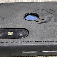 数码小物 让人难以满意的易波小米8全包布纹手机壳简单晒