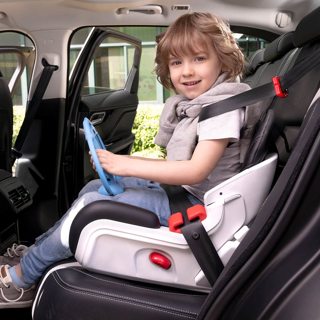 关注儿童行车安全  你需要一个小巧便携、安全舒适的儿童安全座椅