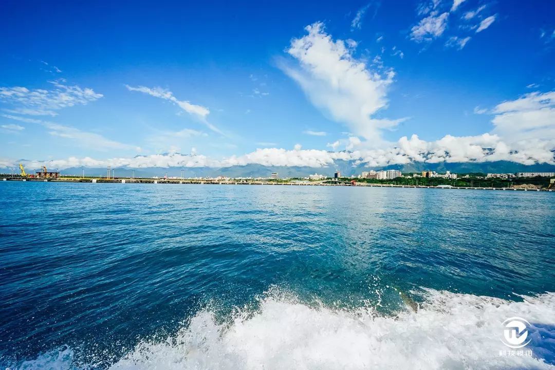 海天蔚蓝 尼康Z7搭载14-30mm f4 台北随拍