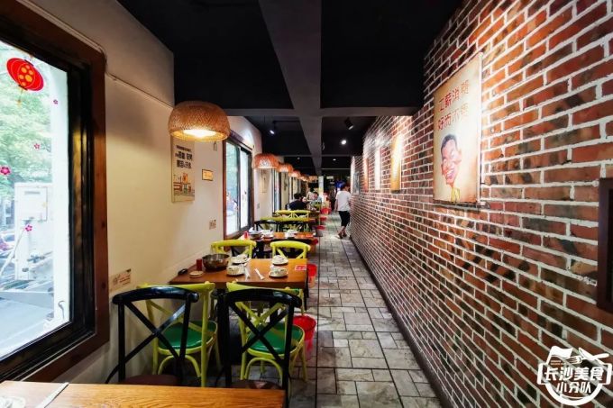 “钱四”更名“钱四口味鸡”,我觉得还是少点味?