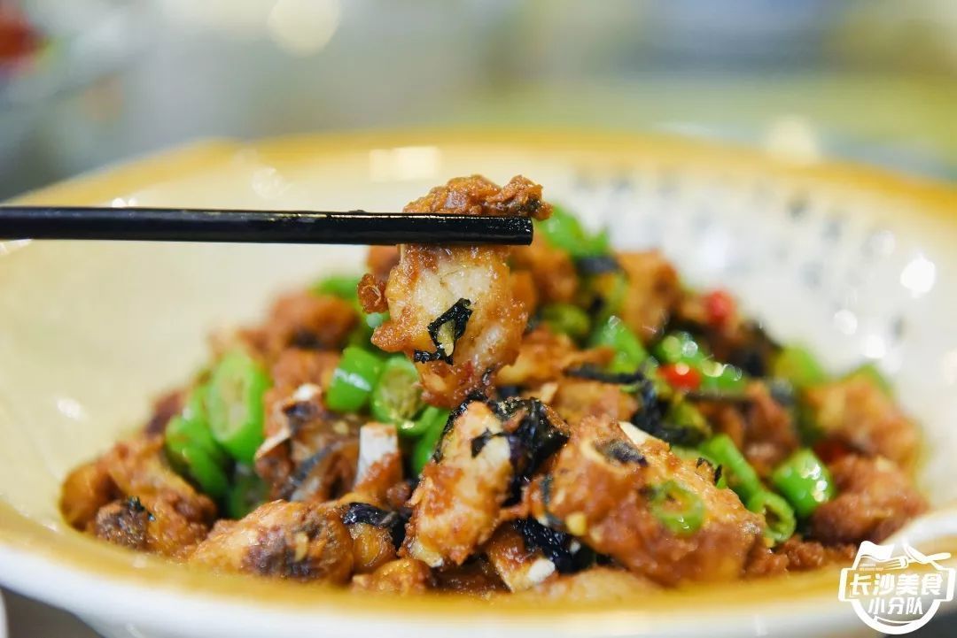 “钱四”更名“钱四口味鸡”,我觉得还是少点味?
