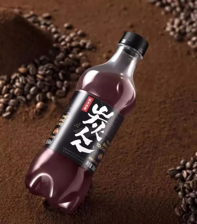 农夫山泉的新品碳酸咖啡，为什么取了一个奇葩的名字？