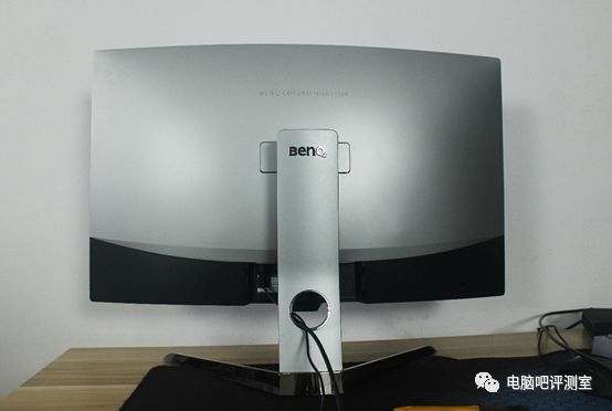 小金刚级别的32英寸曲面VA屏：BENQ明基EX3203R 电竞显示器测评