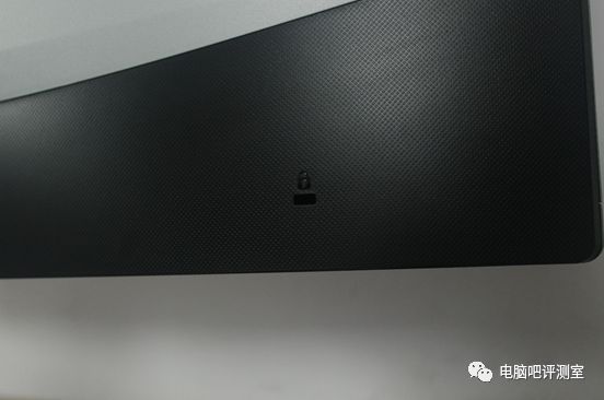 小金刚级别的32英寸曲面VA屏:BENQ明基EX3203R 电竞显示器测评