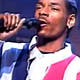  90年代的经典：TOMMY JEANS限量发售Snoop Dogg穿火的复刻系列　