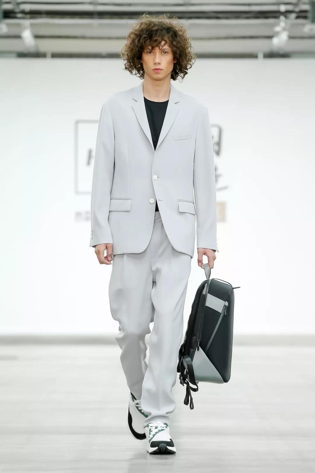 伦敦时装周已衰落?含海澜之家AEX首秀、BELSTAFF静态展