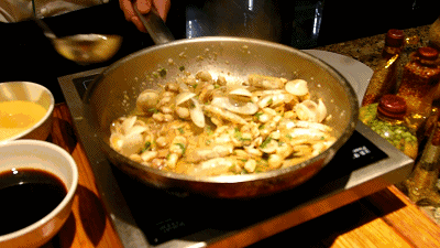 超大号小龙虾转盘登场!6种口味畅吃+虎啤畅饮!上海大华锦绣假日酒店小龙虾自助晚餐