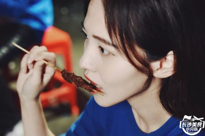 确实不一般!深藏于东瓜山的纯正猪肉烤串!