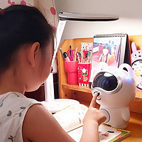 儿童产品 篇二：能听故事还能学英语的机器人，巴巴腾智能陪护机器人A2体验！