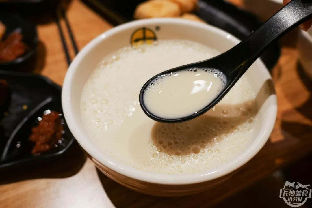 再测抖音网红店！这碗凌晨的小田豆浆真的比深夜的酒还好喝？