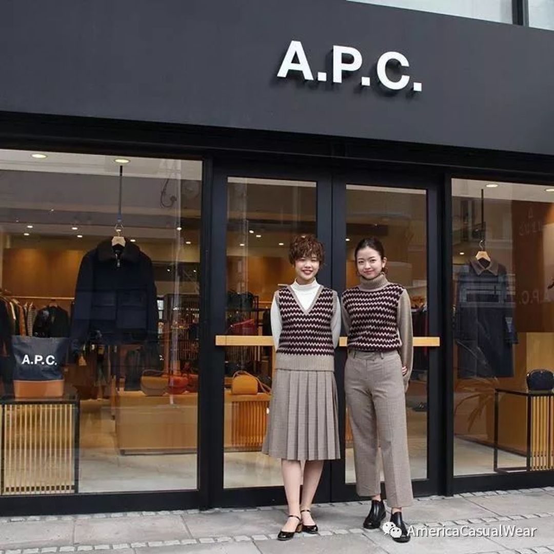 【ACW评测】时装牛也能养?极致简约主义A.P.C. NEW STANDARD/PETIT NEW STANDARD