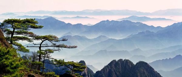 毗邻太平湖！距黄山仅1小时！黄山太平湖绿地皇冠假日酒店 湖景高级房1晚（含双早）