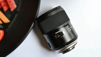 亮骚机 篇十七：​腾龙的第一支F1.4大光圈镜头 SP 35mm F1.4镜头上手体验 