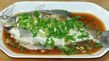 【食●色】 篇二十二：清蒸鳊鱼：营养又健康的鱼肉让生活更有滋味 