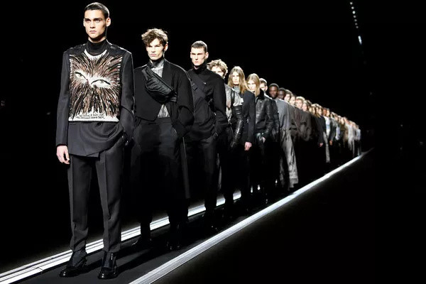 Dior Men重视工艺和传承，Kim Jones为未来创造现在