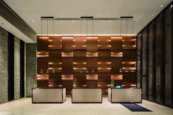 广东龙门富力希尔顿度假酒店 豪华大床房1晚(含2大1小早餐+2大1小岭南温泉门票1份)