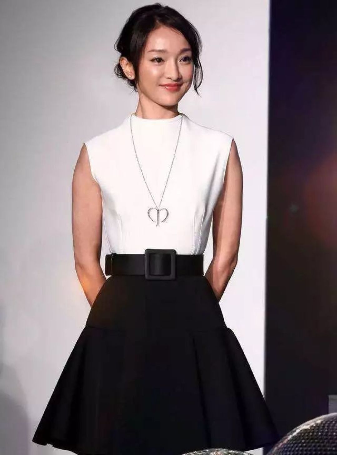 3步肤色自测法,快速找到最适合你的颜色! | 色彩驾驭