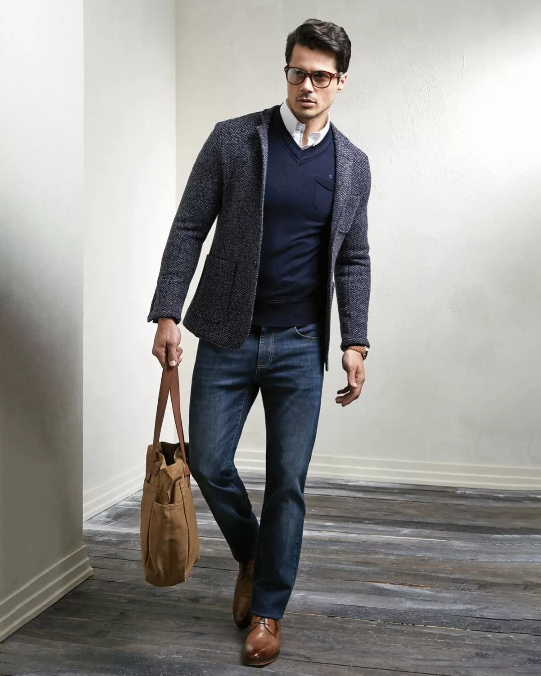 如何理解并穿好「smart casual」着装风格？商务和舒适缺一不可...