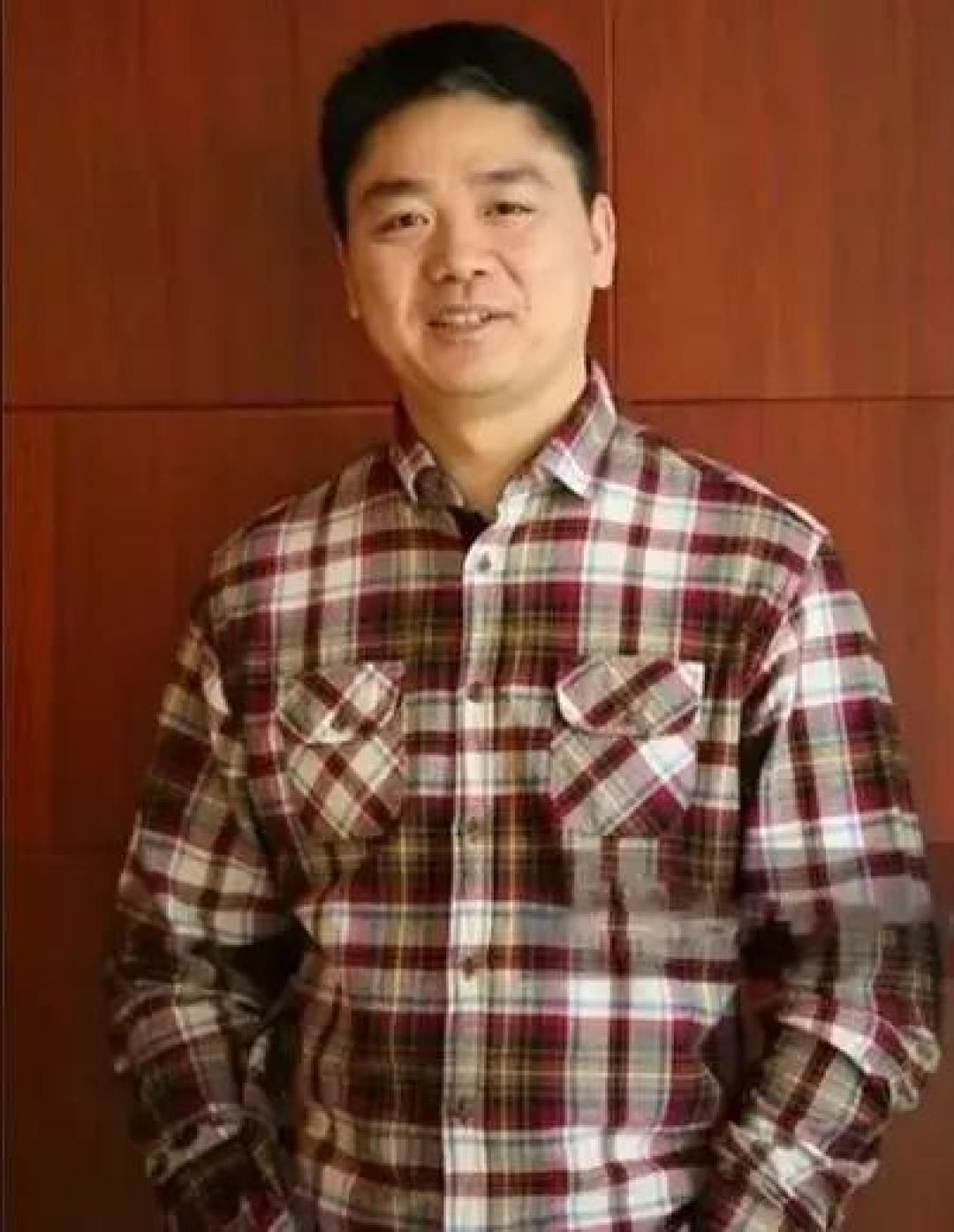 品味程序员:实用主义+浪漫主义,五百年格子衫终于加身