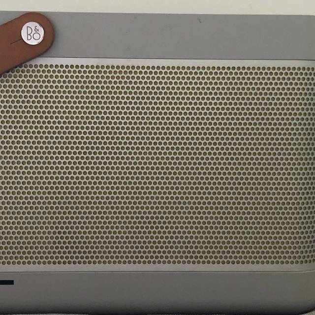 良物的态度:b&o beolit12 极简北欧 纯正音色