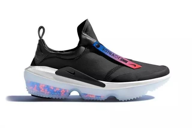 潮鞋丨Nike 最新缓震科技刚上架就售罄，KITH 又要带火匡威 Chuck 70？