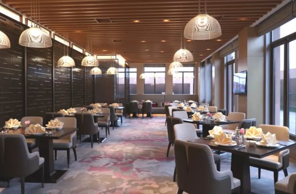玩转小众湖州，出门即景！泰州华侨城温泉奥思廷酒店1晚套餐+温泉+高尔夫+花园+农场门票