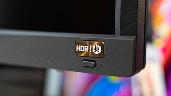 我的桌面进化史 篇二十二：32寸+4K+HDR10，我想要的大屏细腻好色彩明基EW3270U都有了 