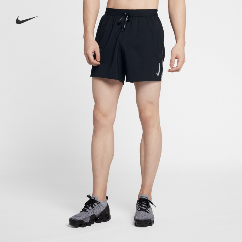 爱上运动：5折好价入手的Nike  DRI-FIT FLEX 5马拉松短裤开箱