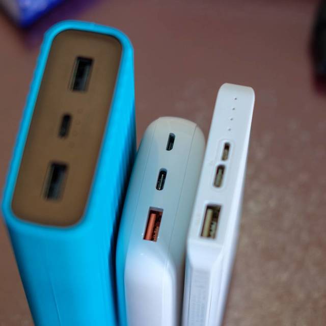 JDB小馒头10000mah PD移动电源快速开箱简测