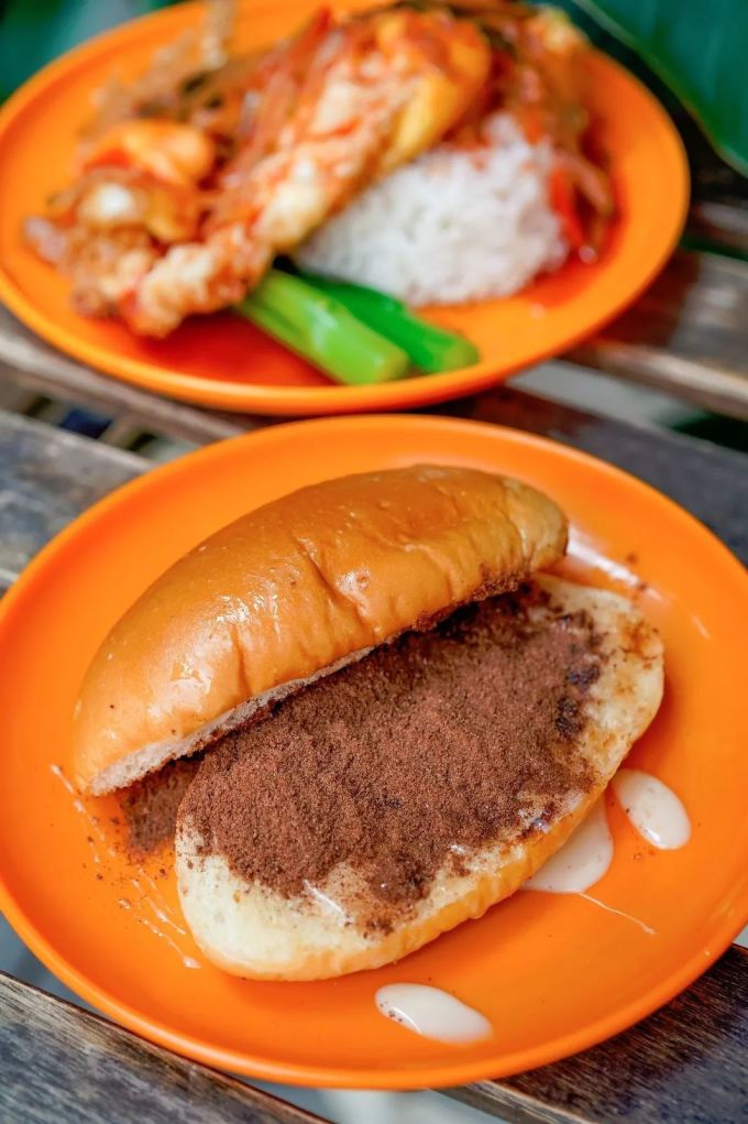 富贵-6.jpg 居民楼里的「食饭公司」,以后午饭都不用愁了!