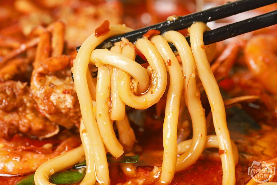 热!谁来拯救我的食欲不振?让人胃口全开的湘派海鲜我只认他