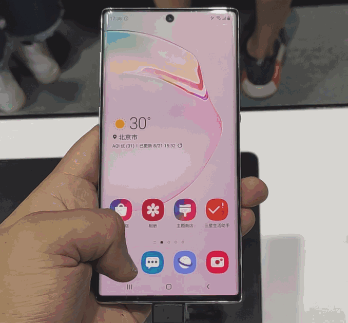 神仙配色“无”边框:三星 Galaxy Note10发布会真机体验