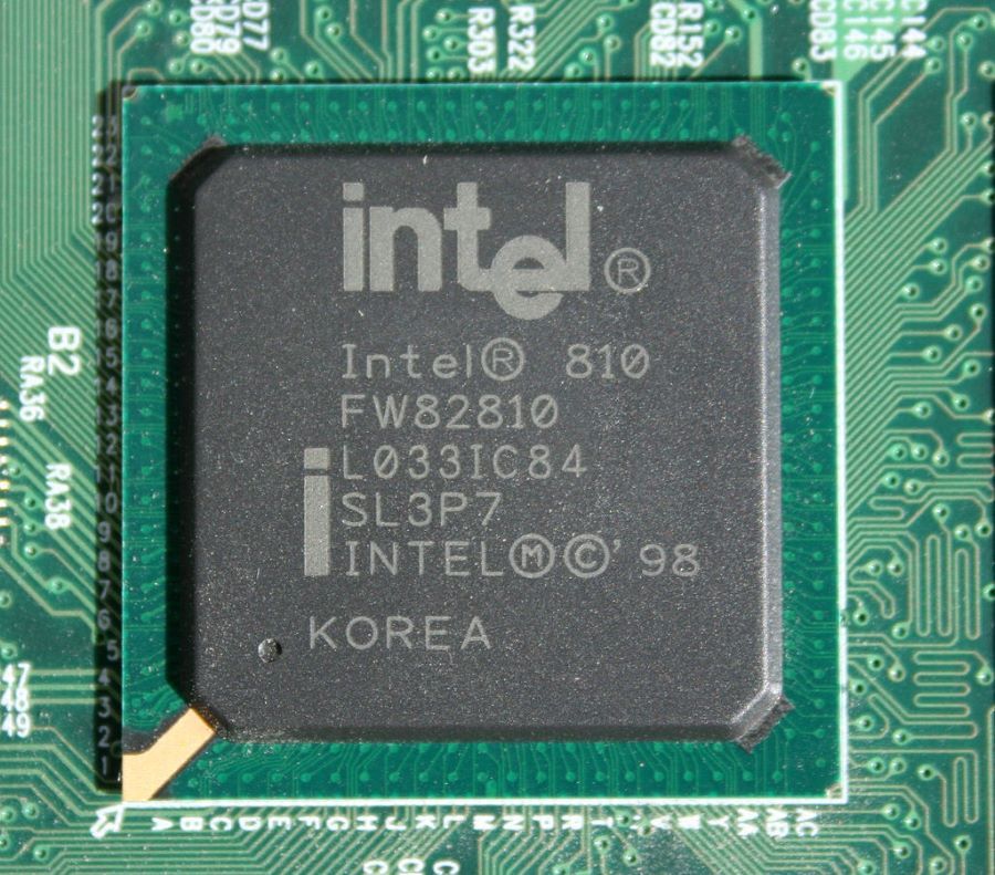 一部电脑近代史：Intel 平台芯片组40年之变迁