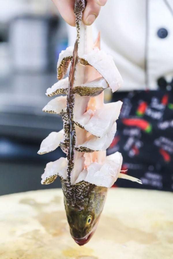 洋气!杭州这三家老店,居然要用金奖菜品陪你过早秋~