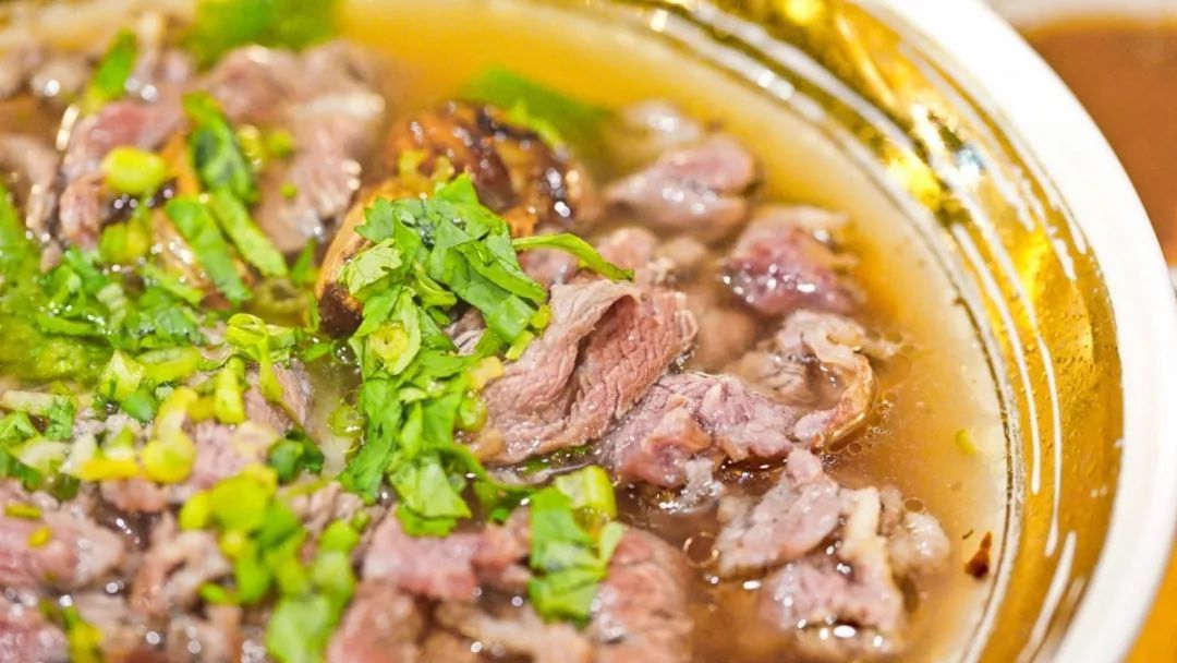 潮汕人都惊呆了,这家“日料店”竟然卖着粿条…