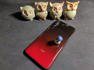 给妈妈买了个Redmi 7