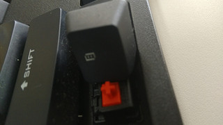 钛度红轴键盘 用了一年多了 f键差点坏了