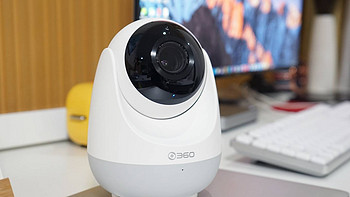 360智能摄像机云台变焦版：9倍变焦高清画质，安全再升级！