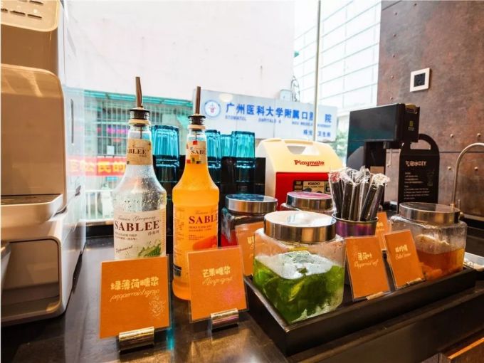 14.jpg 据说,这是全广州最swag的潮牌酒店,没有之一