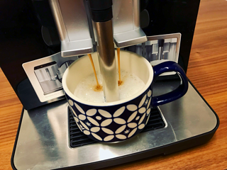 家中的一平米咖啡馆-西门子EQ3系咖啡机