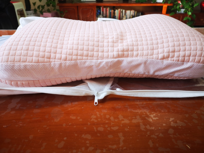 菠萝斑马枕头
