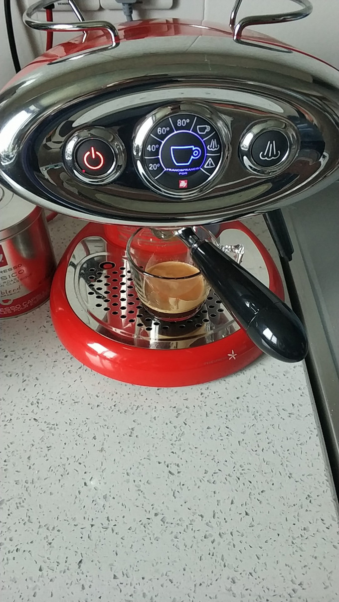意利胶囊咖啡机