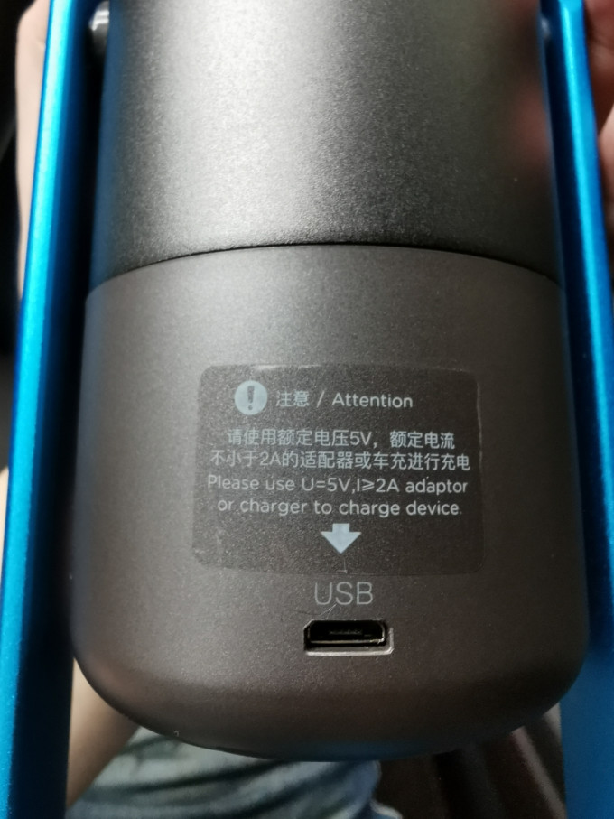车车智能车载吸尘器